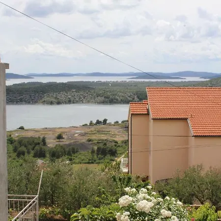 Studio Apartman Ana Sibenik Exterior photo